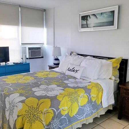 Beachfront Coral Beach Condo San Juan Buitenkant foto
