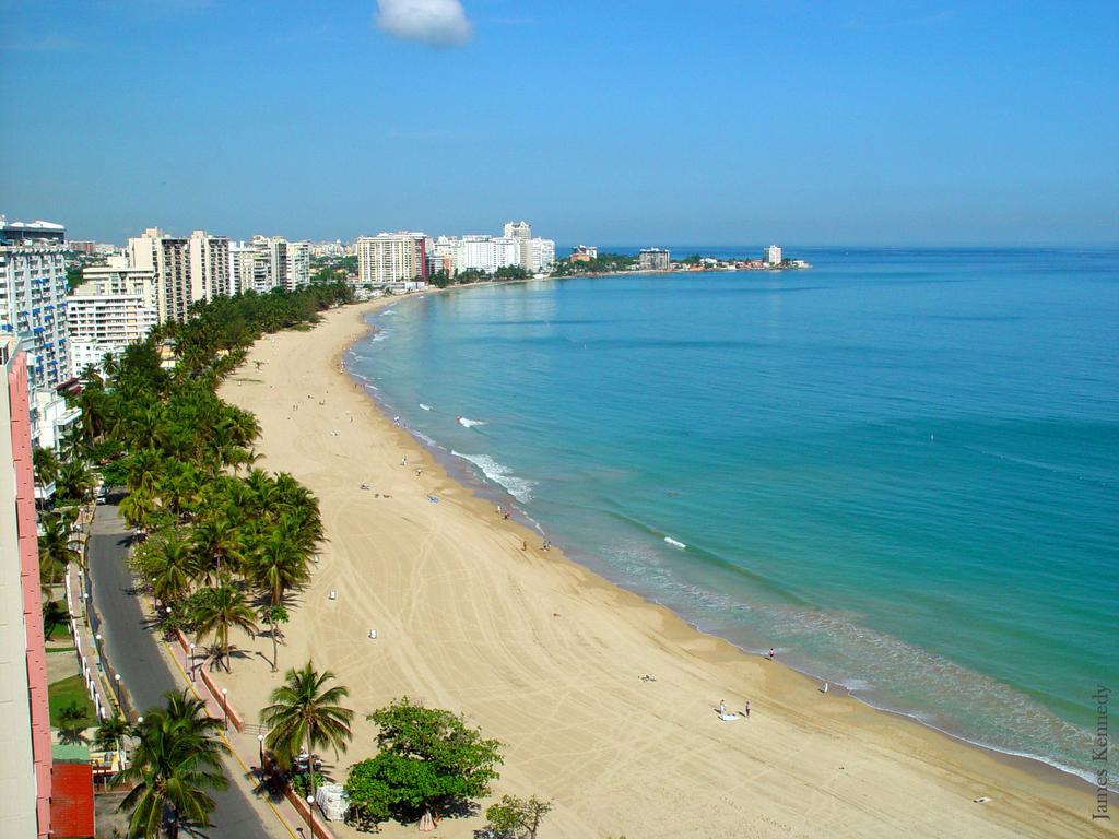 Beachfront Coral Beach Condo San Juan Buitenkant foto
