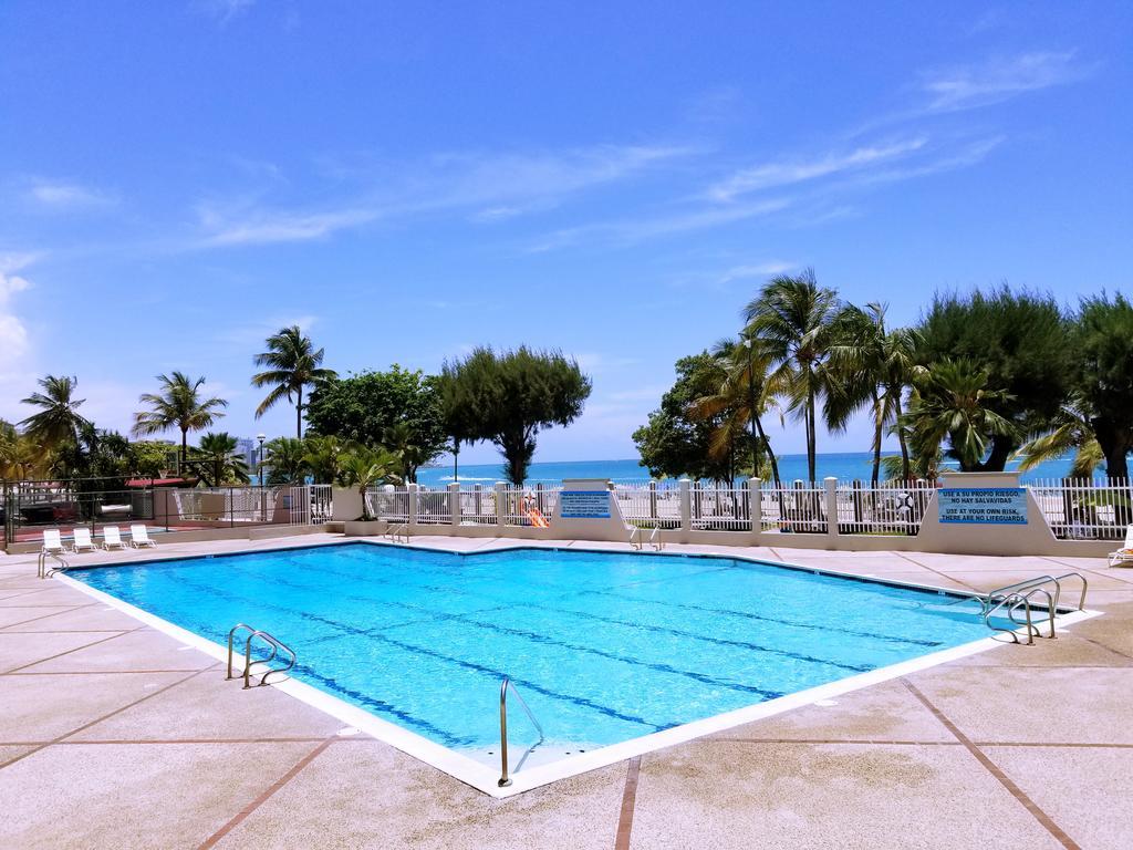 Beachfront Coral Beach Condo San Juan Buitenkant foto