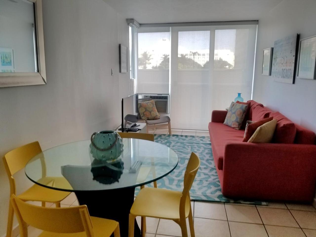 Beachfront Coral Beach Condo San Juan Buitenkant foto